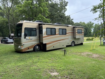 Thumbnail of RV