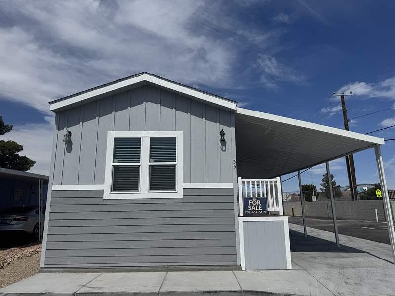 Photo of Mobile Home
