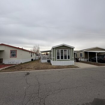 Thumbnail of mobile home