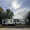 RV for Sale: 2019 FUZION 429