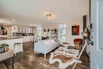 Thumbnail of mobile home