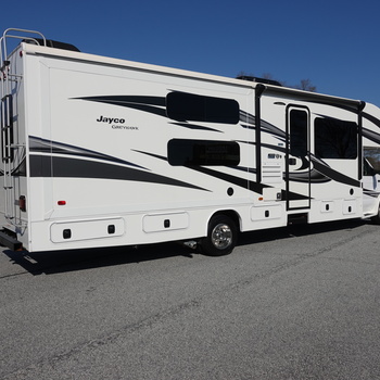 Thumbnail of RV