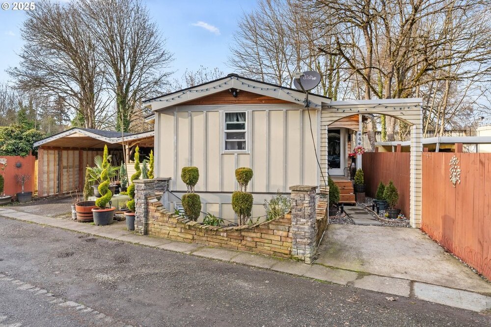 Photo of Mobile Home