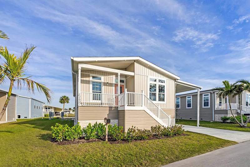 Photo of Mobile Home