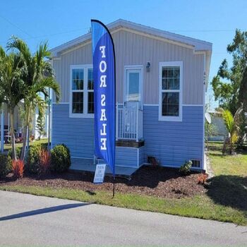 Thumbnail of mobile home