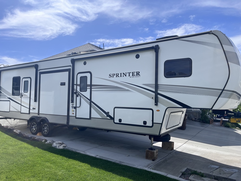 Photo of Rv
