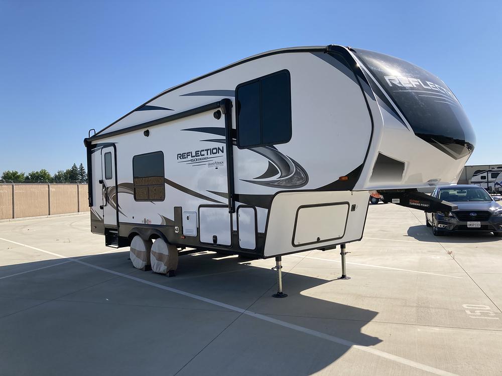 Photo of Rv