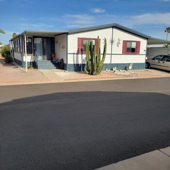 Thumbnail of mobile home