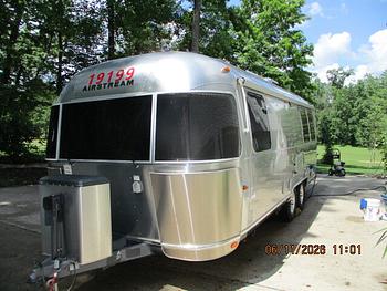 Thumbnail of RV
