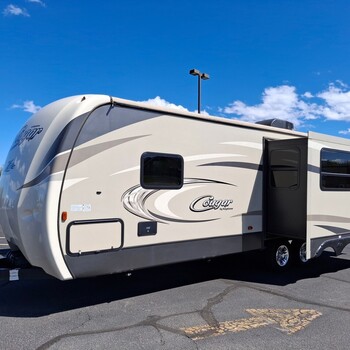 Thumbnail of RV