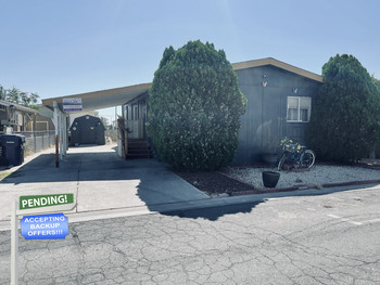 Thumbnail of mobile home
