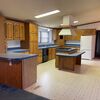 Mobile Home for Sale: 4 Bed 2 Bath 1996 Mobile Home