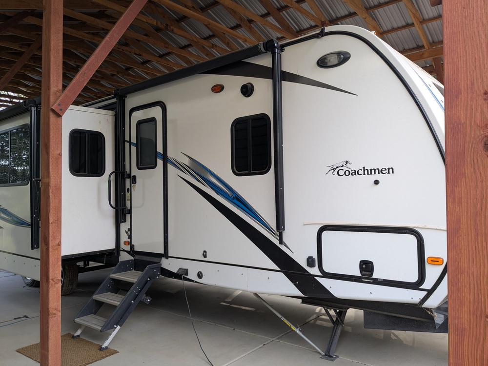 Photo of Rv