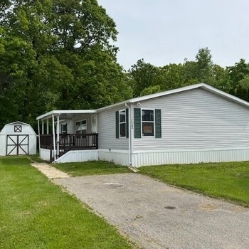 Thumbnail of mobile home