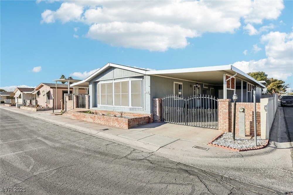 Photo of Mobile Home