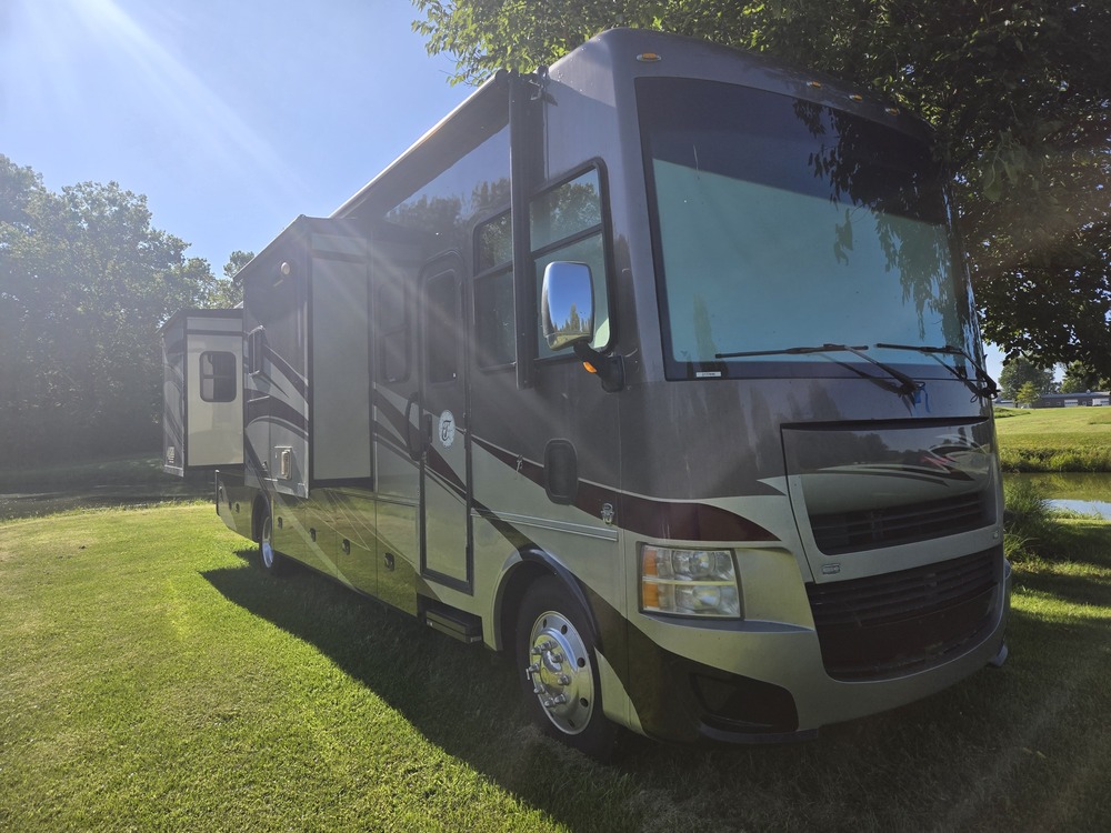 Photo of Rv