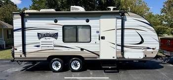 Thumbnail of RV