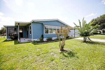Thumbnail of mobile home