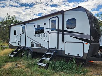 Thumbnail of RV