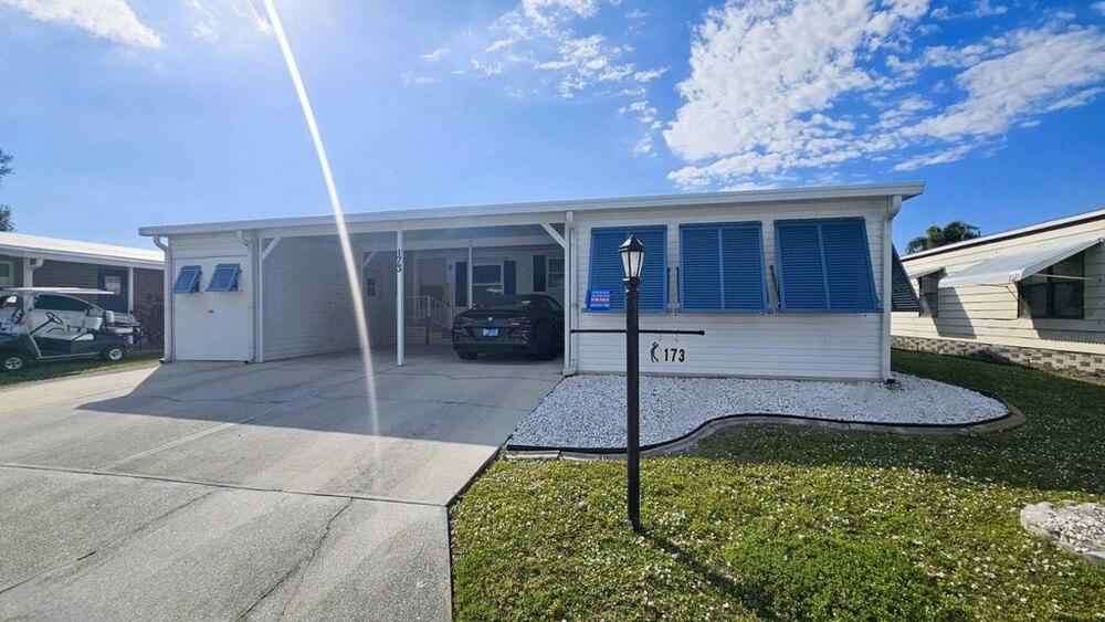 Photo of Mobile Home
