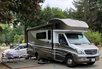 Thumbnail of RV