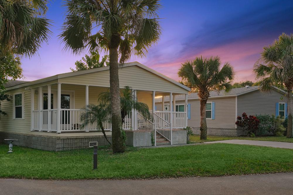 01 6200 99th St Sebastian FL 32958 Exterior DSC01432 EDIT