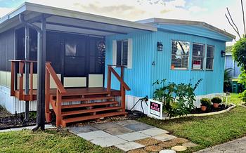 Thumbnail of mobile home