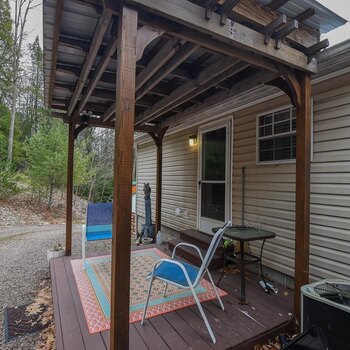 Thumbnail of mobile home