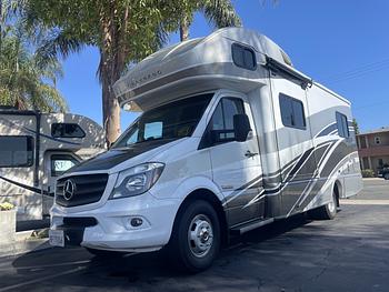 Thumbnail of RV