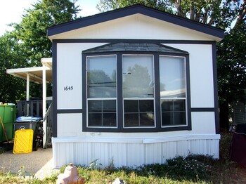 Photo of FOR SALE 2 BEDROOM 1 BATH MANUFACTURED HOME IN GOLDEN COLORADO