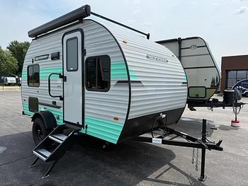 Thumbnail of RV