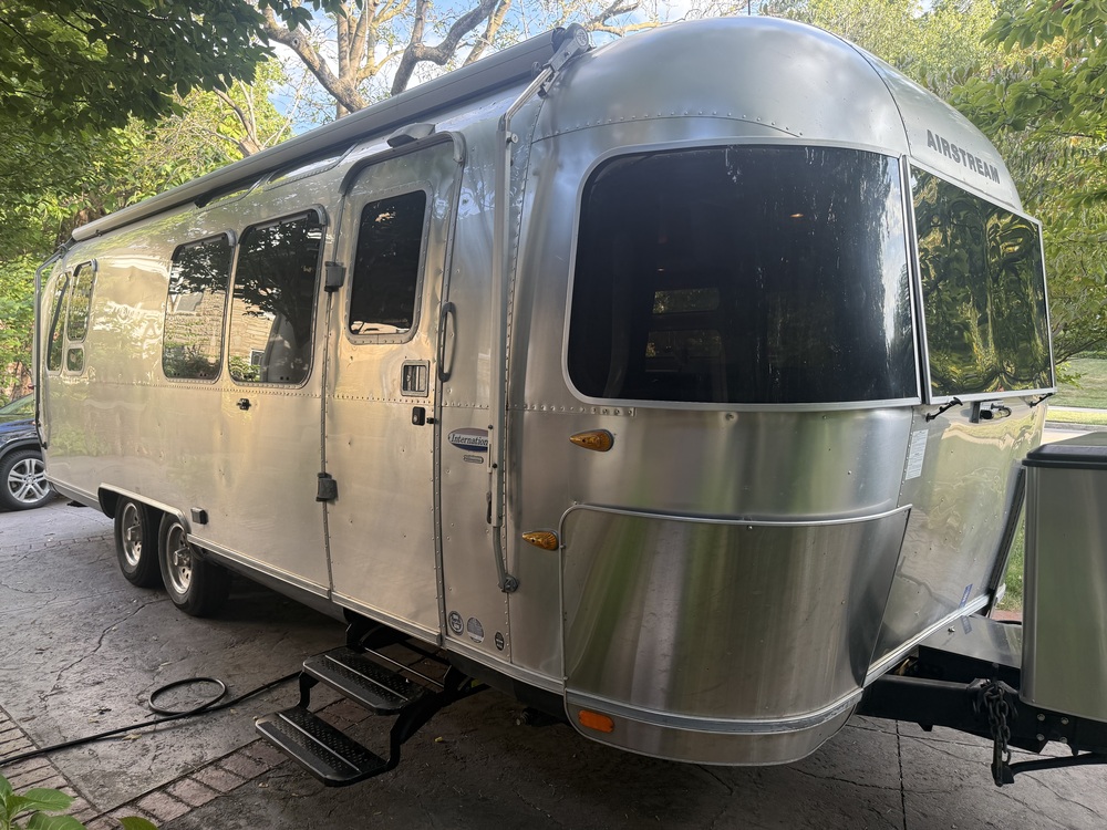 Photo of Rv