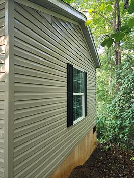 Thumbnail of mobile home