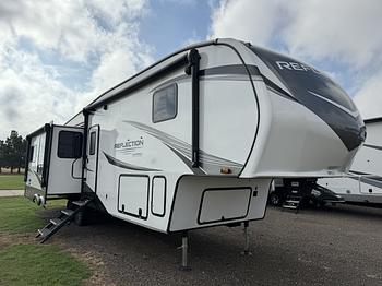 Thumbnail of RV