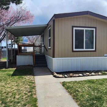 Thumbnail of mobile home