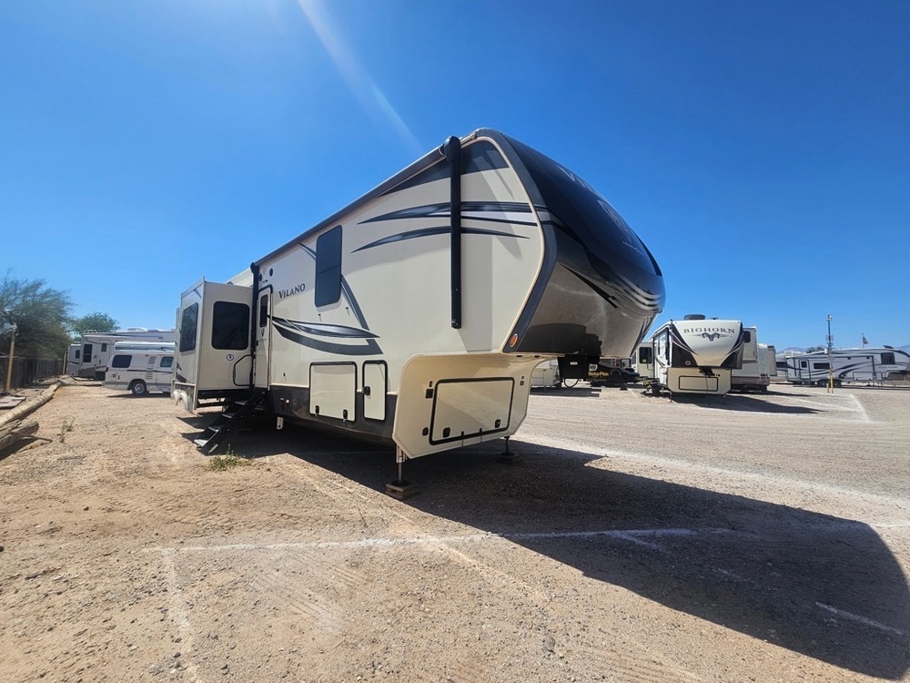 Photo of Rv