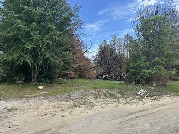 Thumbnail of mobile home lot