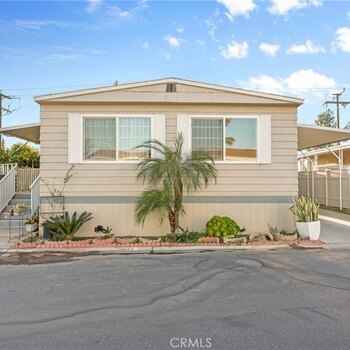 Thumbnail of mobile home