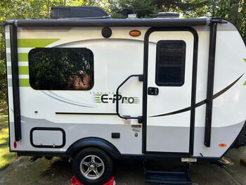 Thumbnail of RV