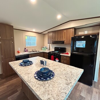 Photo of For Sale: 4-bedroom, 2-bathroom |  Centralia 89