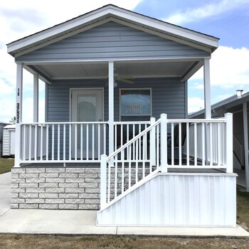 Thumbnail of mobile home