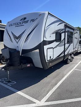 Thumbnail of RV