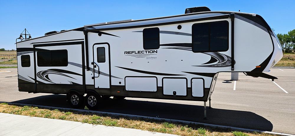 Photo of Rv