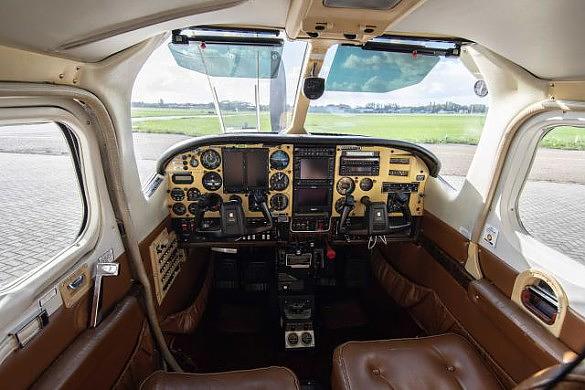 p210-pressurized-centurion__4.jpg