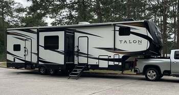 Thumbnail of RV