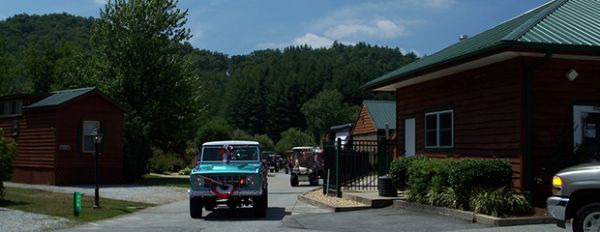 River Vista RV Resort Entrance