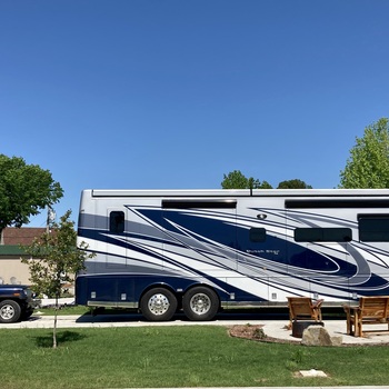 Thumbnail of RV