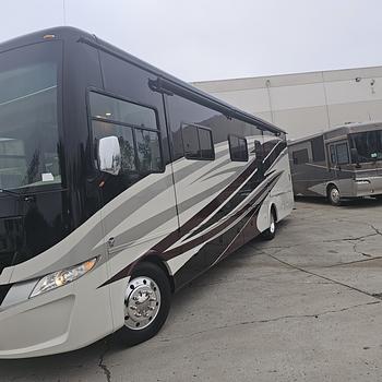 Thumbnail of RV