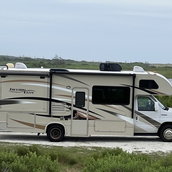 Thumbnail of RV