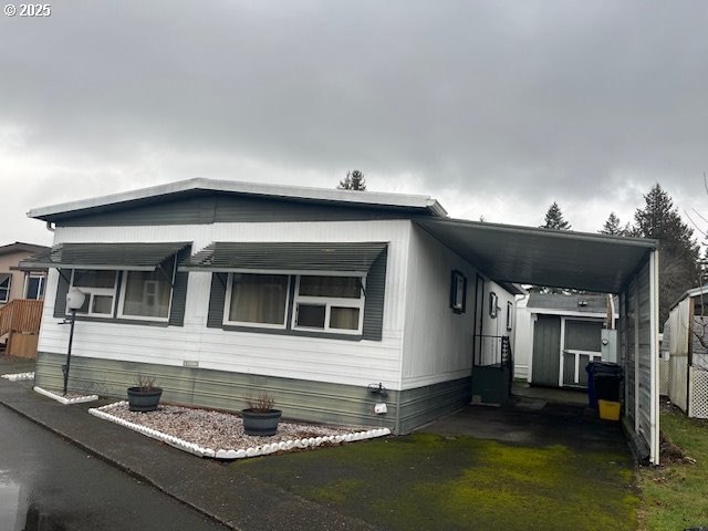 Photo of Mobile Home